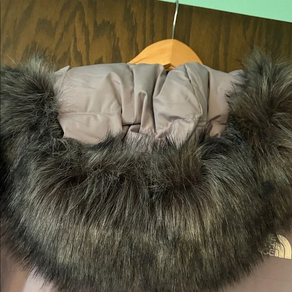 The North Face Women's Lavender/ Grey Ski Jacket! NWT! - Picture 7 of 7